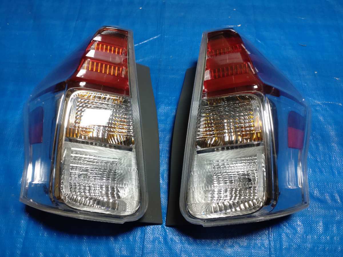 買い誠実 トヨタ プリウスα トヨタプリウスα前期純正LEDテールランプ