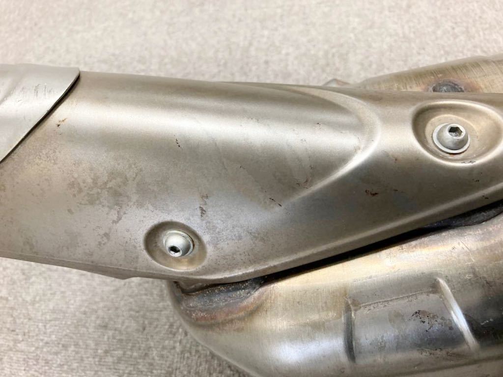 WB019》YAMAHA MT-09 純正 マフラー 1RC-14710-10 中古美品 WB019》YAMAHA MT-09 純正 マフラー 1RC-14710-10 中古美品