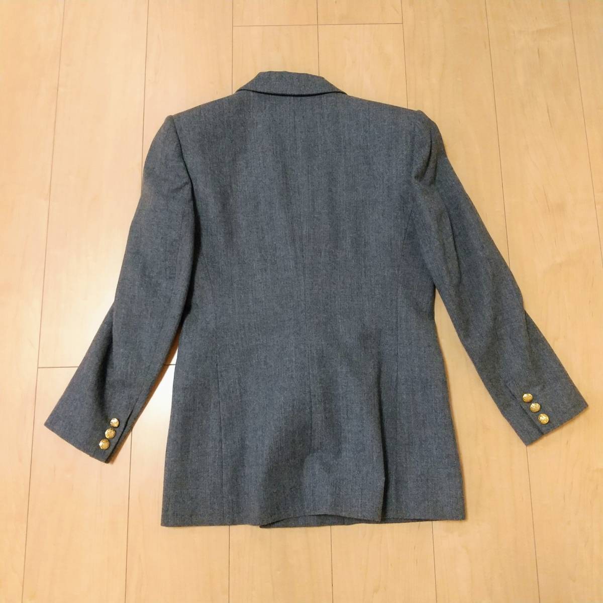 ☆Talbots☆Wジャケットとタイトスカートのスーツ・グレー・S☆中古_画像6