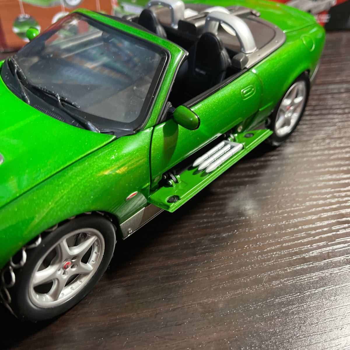 Yahoo!オークション - 1/18 ダイキャストミニカー 007 ダイ Yahoo!オークション - 1/18 ダイキャストミニカー 007 ダイ
