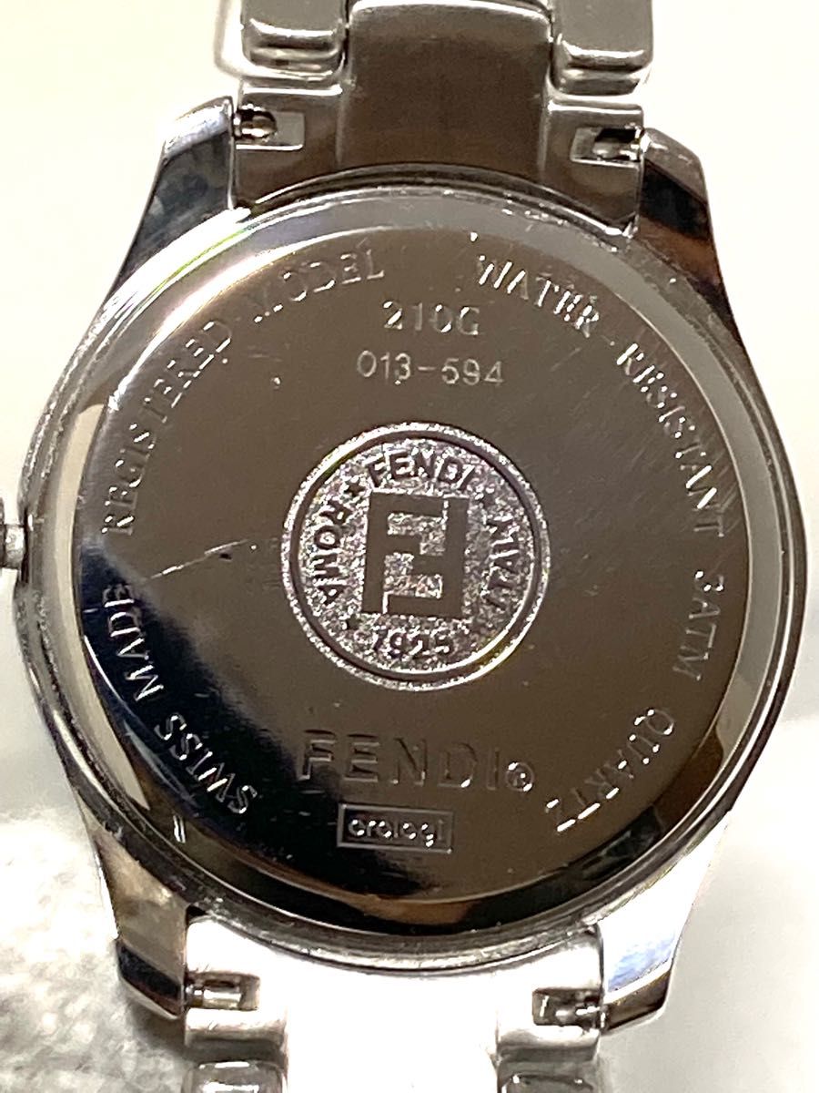 美品！　FENDI フェンディ　電池新品交換済み　メンズ腕時計　サーモンピンク