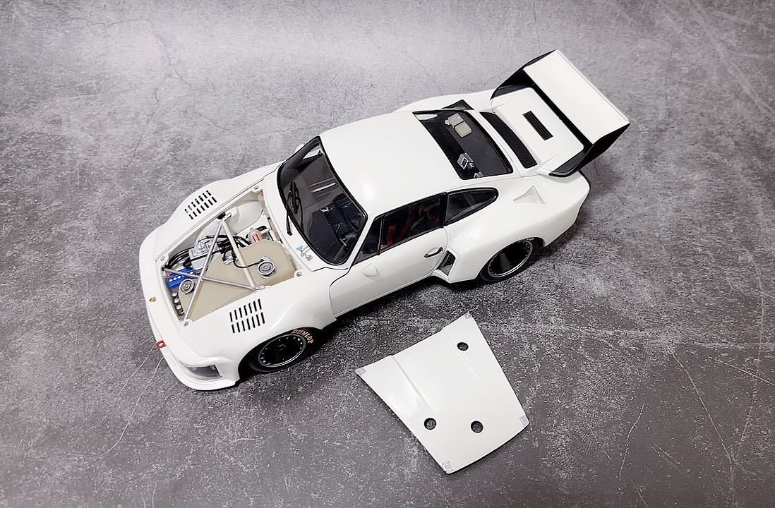  Exoto RLG18100 1/18 Porsche 935 турбо Works прототип 1976 Exoto Porsche белый Kyosho 