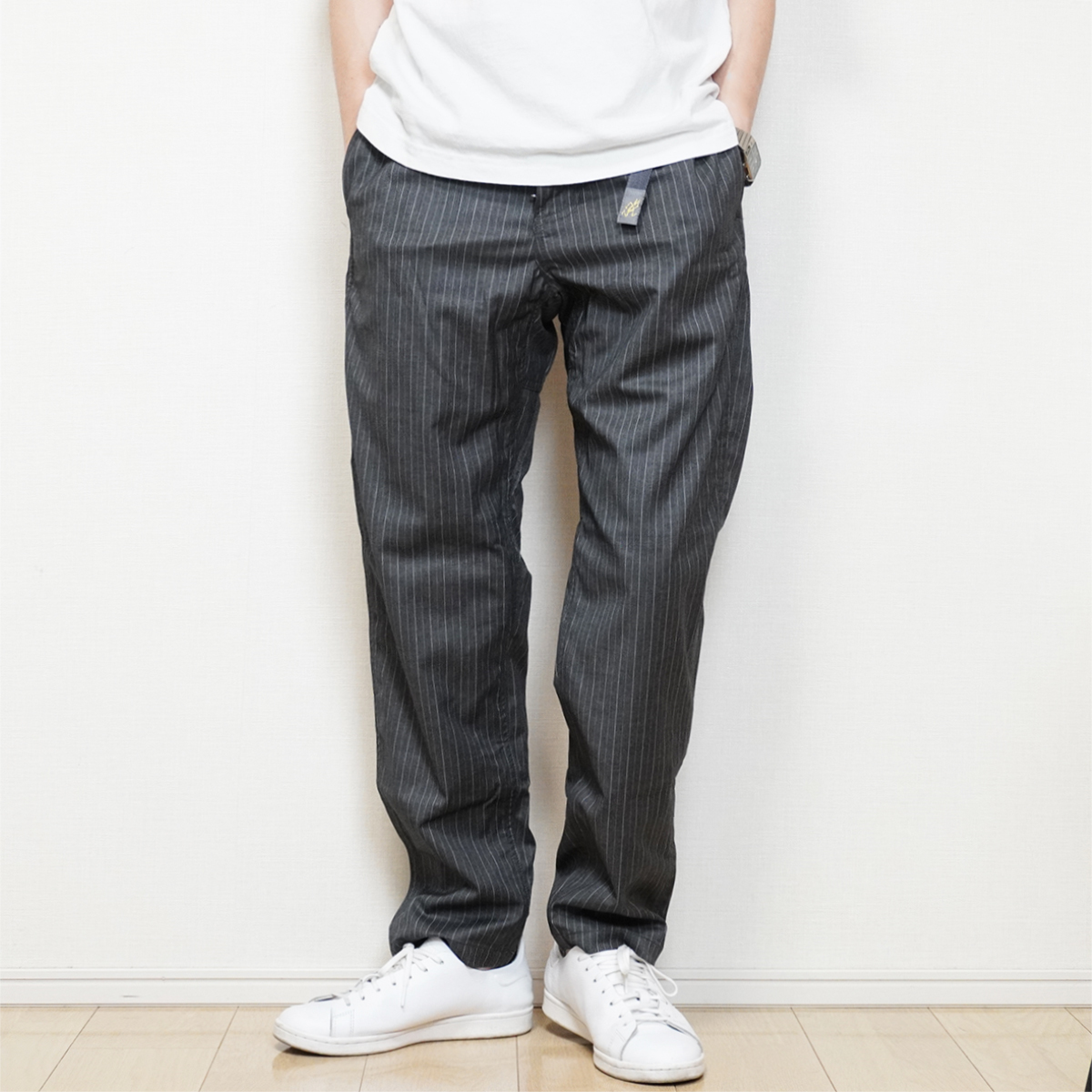 GRAMICCI × BEAMS 別注 テーパードスラックス ストライプ【S GRAMICCI × BEAMS 別注 テーパードスラックス ストライプ【S