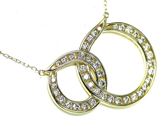 【宝石屋本舗】計1.50ct 良質天然ダイヤモンド K18 セレブペンダントネックレス_画像2