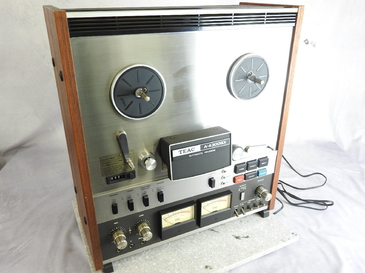 Teac A 4300sx Reel To Reel Tape Deck.