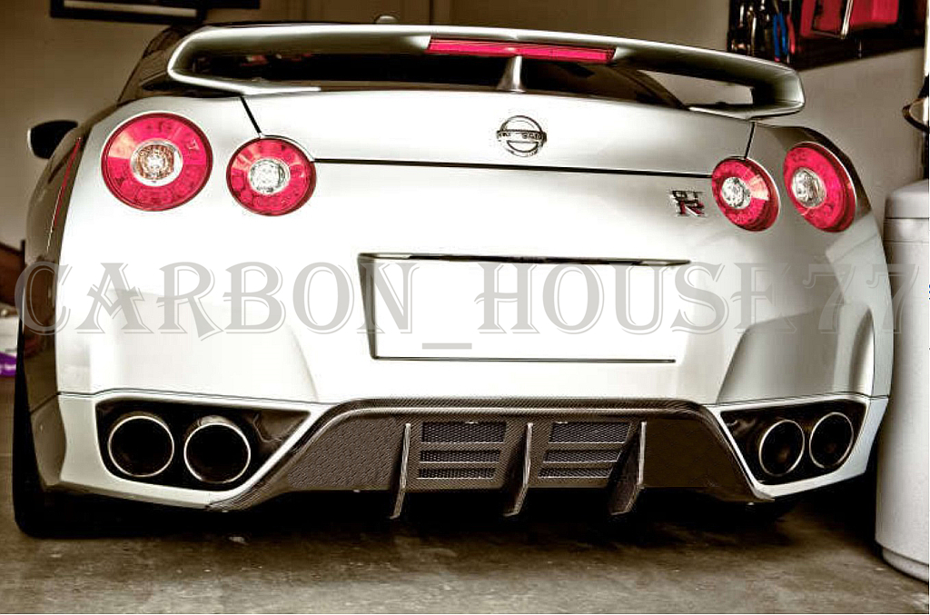 良質 NISSAN GT-R GTR R35 カーボン リア ディフューザー スポイラー