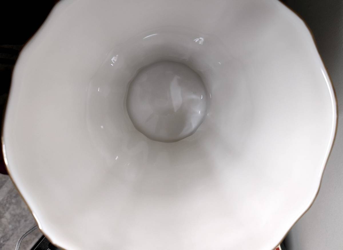 ungaro ウンガロ 花瓶/ホワイト 前畑陶器 直径約14.5㎝×高さ約24.5/未使用 長期自宅保管品_画像7