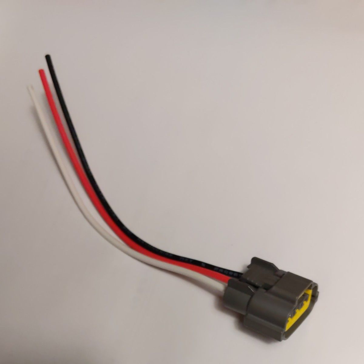 ジムニー JA22 プレッシャ センサー 18590-73G10 Used良品 ジムニー JA22 プレッシャ センサー 18590-73G10 Used良品