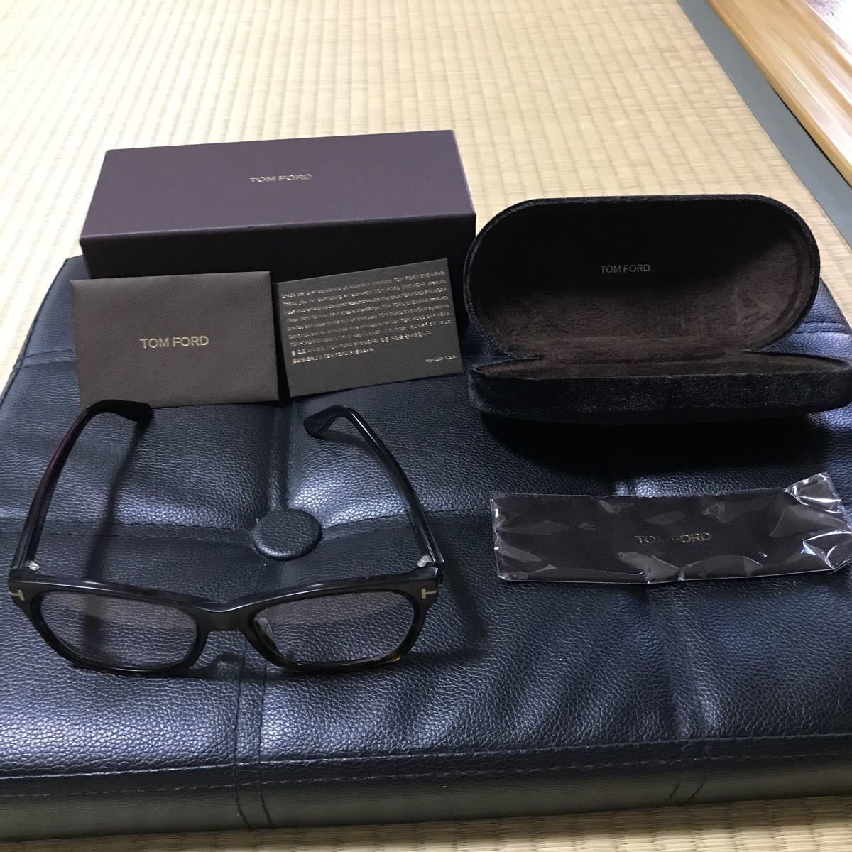 偉大な TOM FORD TF5748-B 028 メガネ ブルーライトカット ゴールド