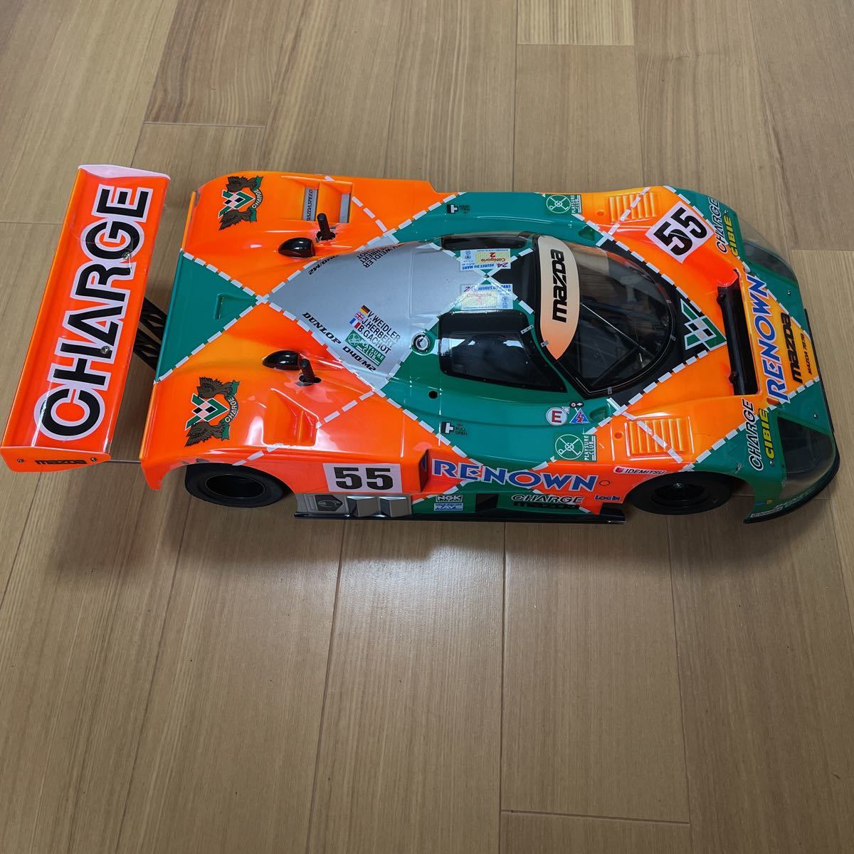 Yahoo!オークション - タミヤ マツダ 787B シャシー ボディ ジャンク Yahoo!オークション - タミヤ マツダ 787B シャシー ボディ ジャンク