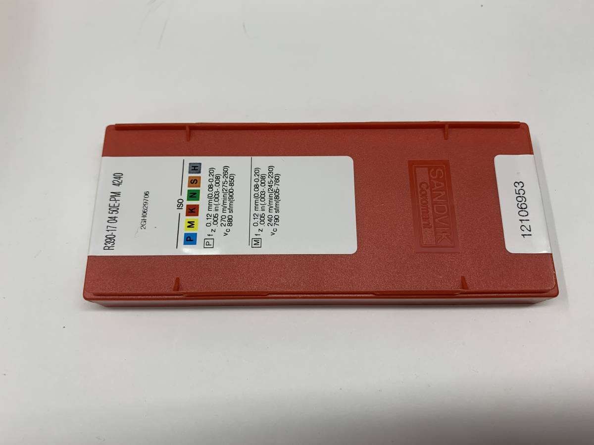 サンドビック(SANDVIK) チップ R390-17 04 50E-PM 4240 1箱 サンドビック(SANDVIK) チップ R390-17 04 50E-PM 4240 1箱