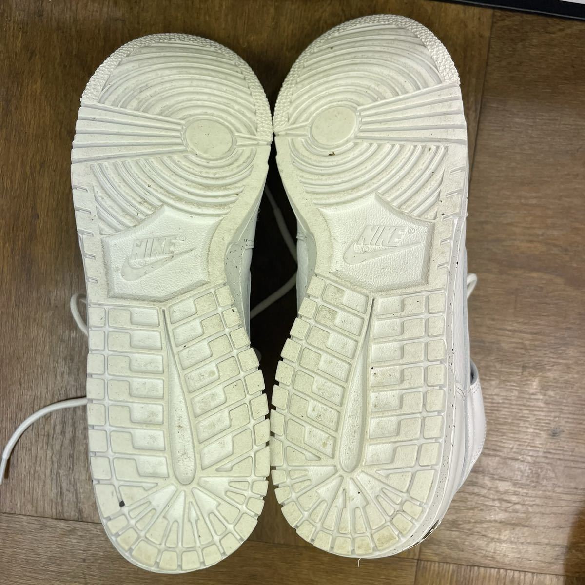 NIKE DUNK × UNDERCOVER (アンダーカバー × ナイキ ダンク) スニーカー
