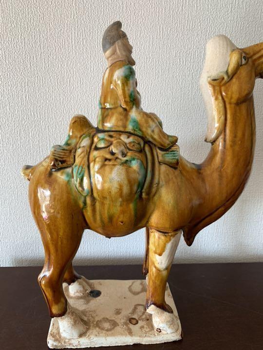 古美術　三彩駱駝上人物像　共箱、共布付き