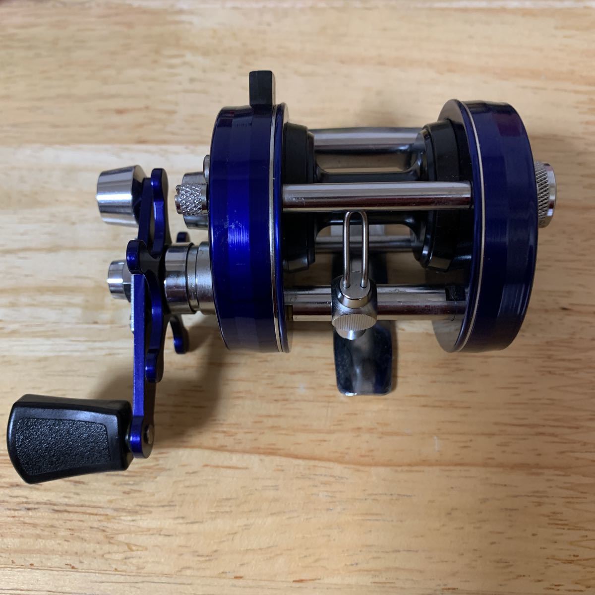 AbuGarcia 2500c 復刻 黒 アブガルシア アンバサダー-