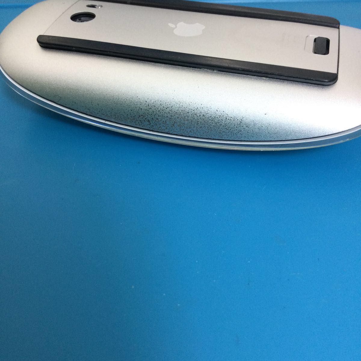 Apple  Magic Mouse. ホワイト　本体のみ