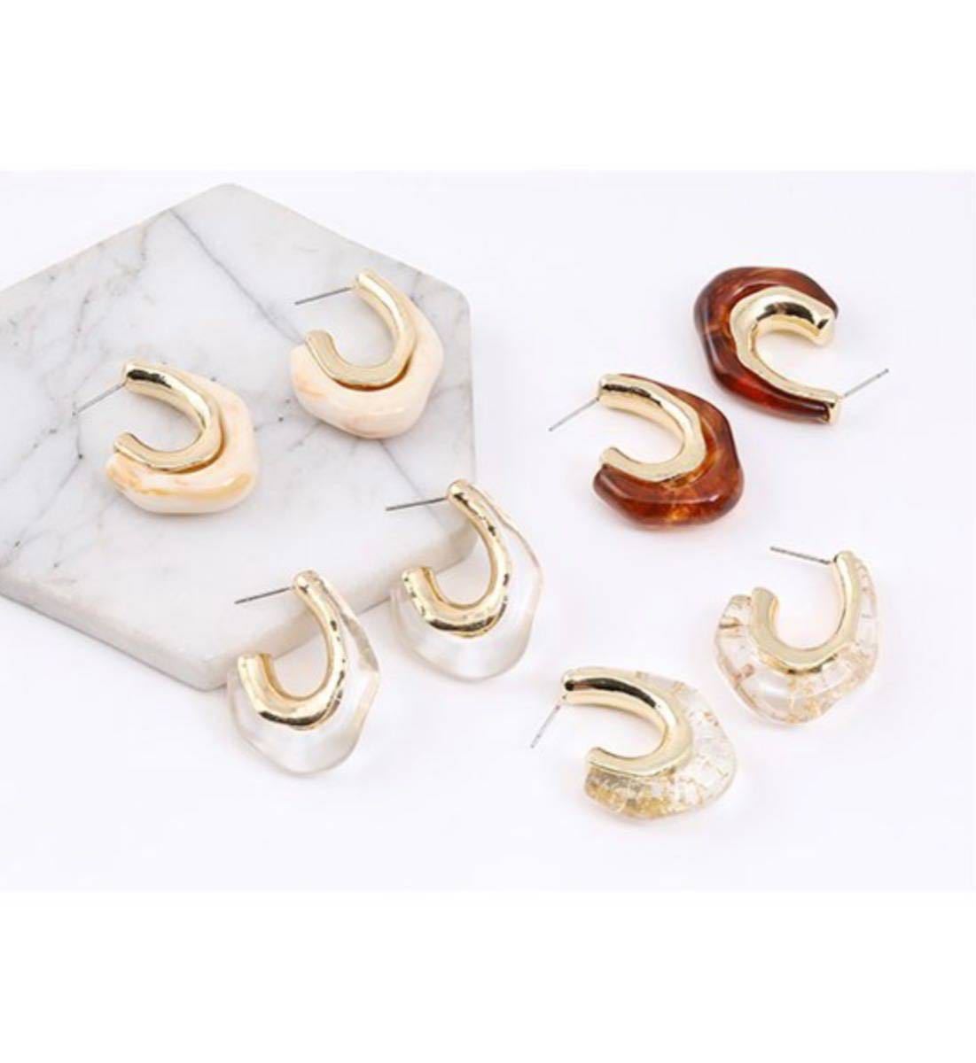 No.1 high quality design earrings un- .. hoop 26×34mm Gold 