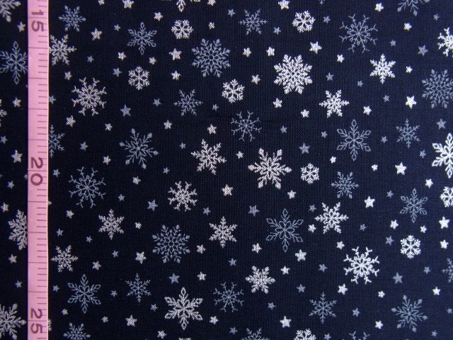 ★Handwork*Fabric♪シーチング♪クリスマス♪スノーフレーク・雪の結晶柄(紺)♪110×50★【NE1898-A】_クリスマスの定番、雪の結晶柄