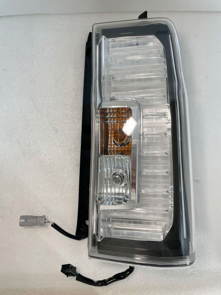 ☆良品*タントカスタム LA600S LA610S.後期 トップエディション 右
