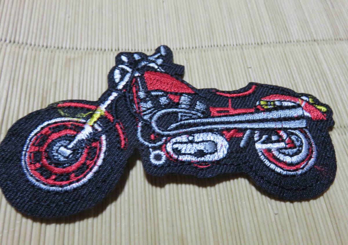 ◇左赤（車体）◆新品ネイキッド　バイク　二輪車　オートバイ　刺繍ワッペン◆アメリカン　ツーリング■サバゲー　ミリタリー■衣服DIY