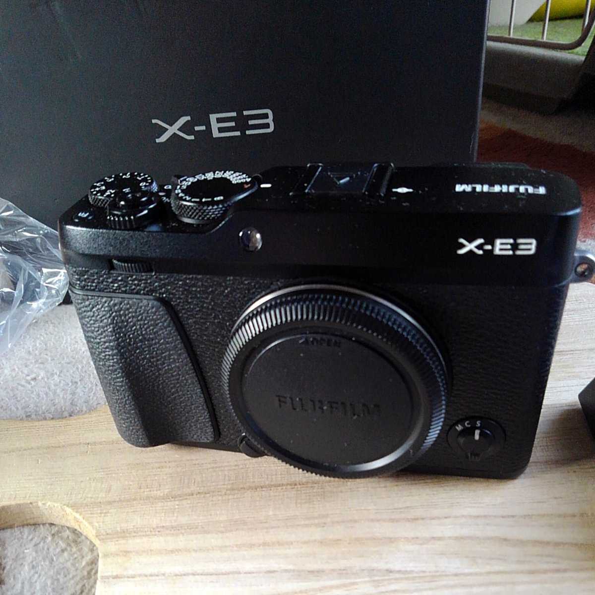白木/黒塗り 【美品】X-E3 ボディ ブラック Fujifilm フジフイルム