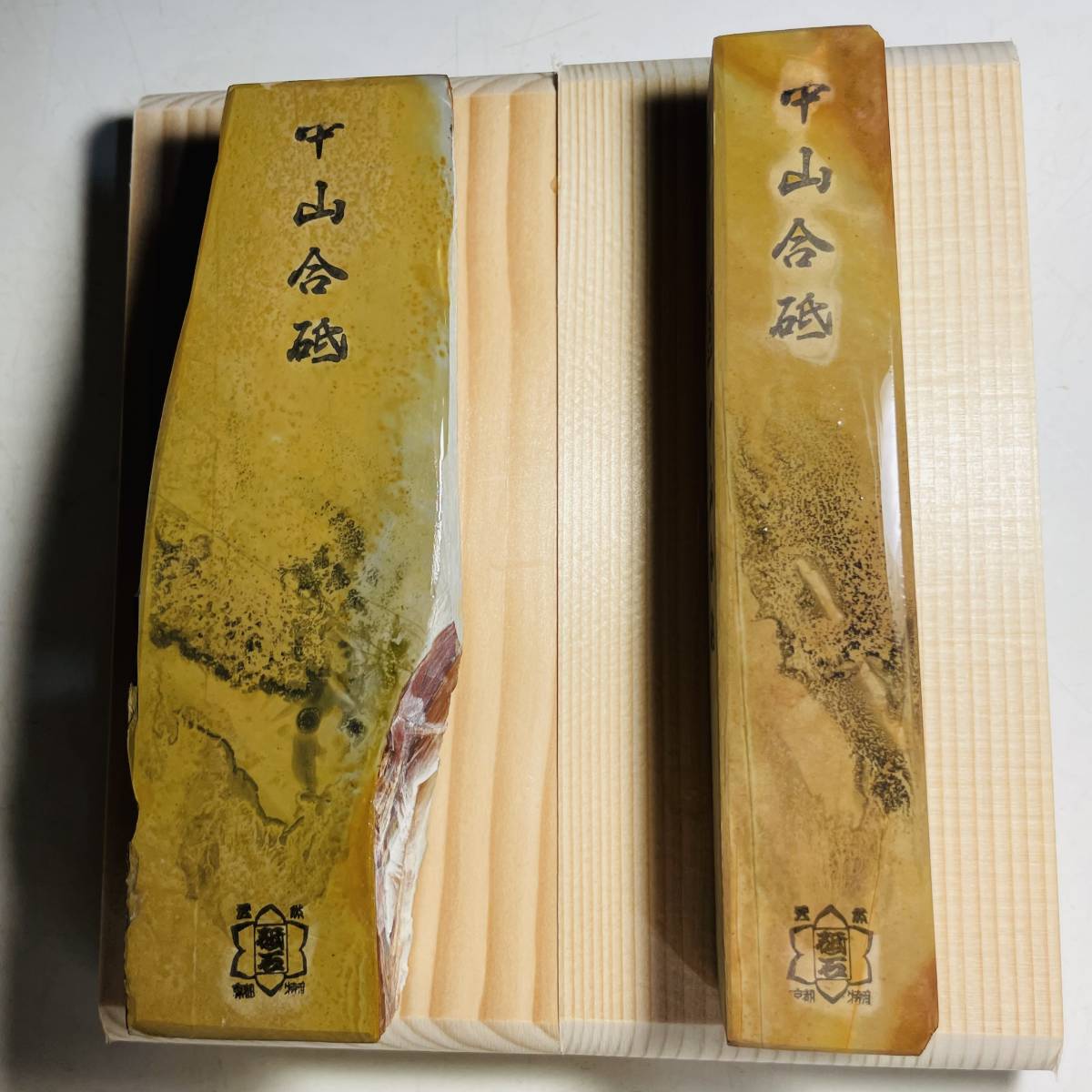 激安/新作 42 天然砥石 正本山 中山 加藤鉱山 巣板 仕上げ砥石 調理