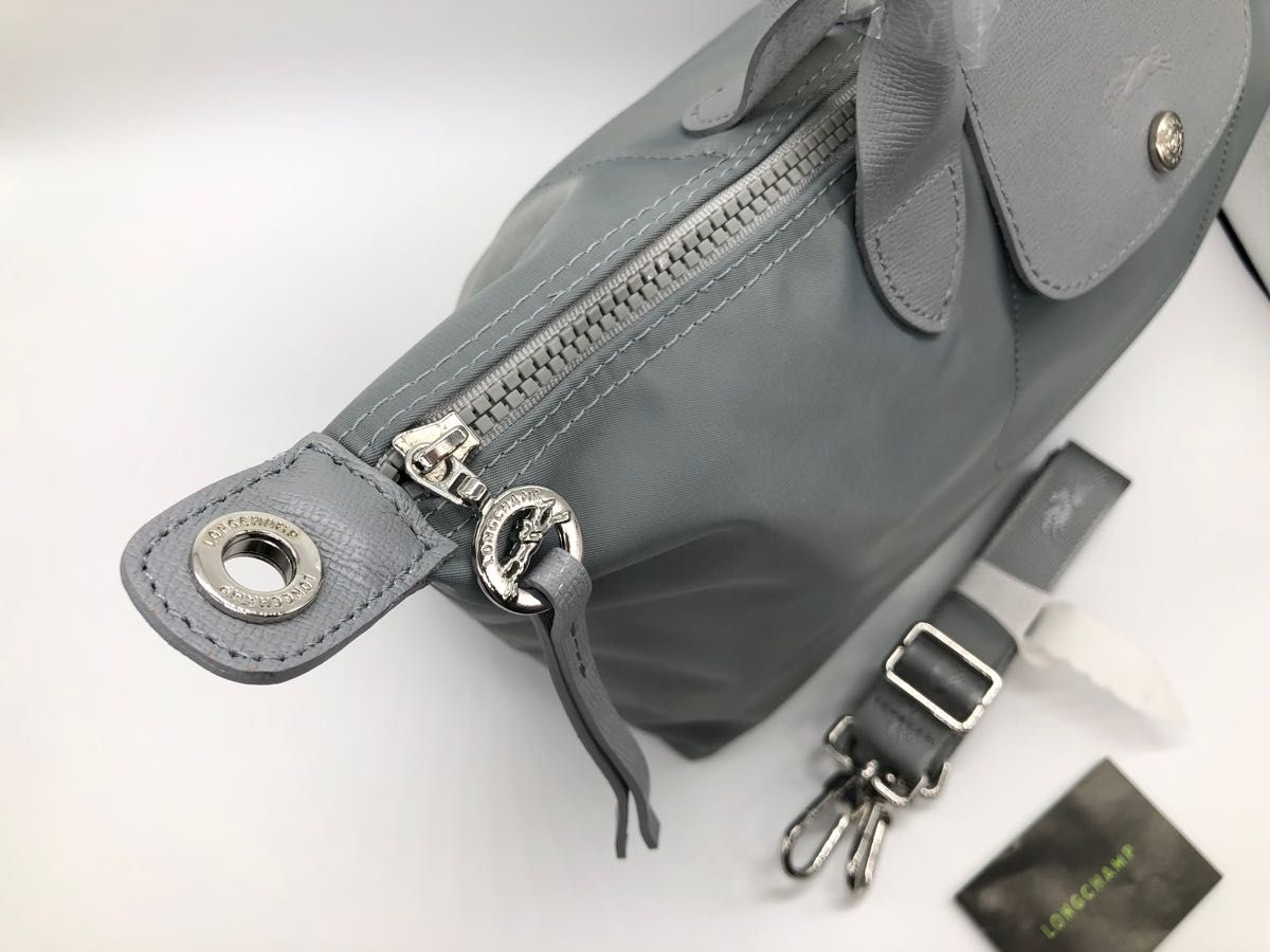 新品】LONGCHAMP プリアージュ・ネオ最新デザインMセメント(グレー系 新品】LONGCHAMP プリアージュ・ネオ最新デザインMセメント(グレー系