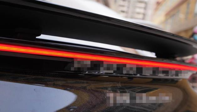 新品　ポルシェ ケイマン 982 718 2016年 - 高品質　LED トランクスポイラーランプ 流れるシャルウィンカー 外装カスタム_画像10