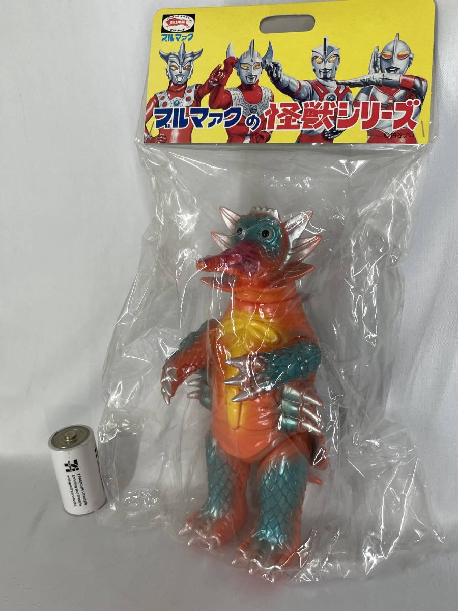 ヤフオク! - キングクラブ ブルマァク 復刻 怪獣シリーズ ウルトラマン...
