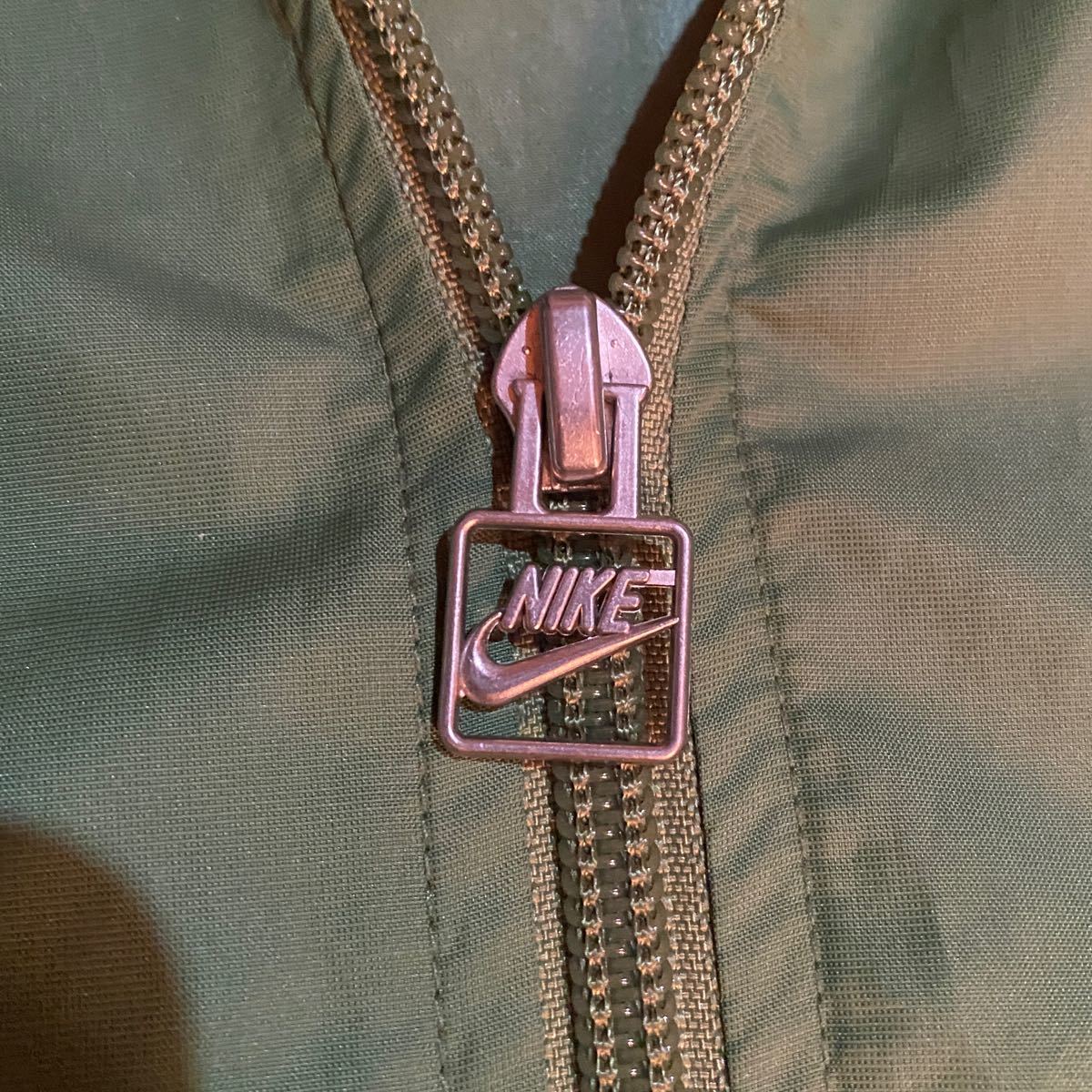 NIKE ナイロンジャケット