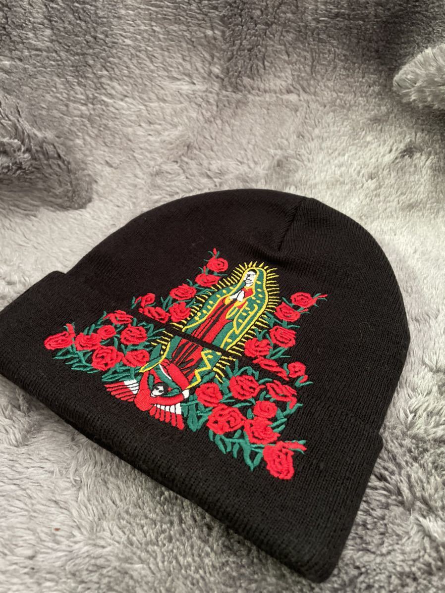野村周平着 Supreme OLD Englishビーニー ニットキャップ ニット帽