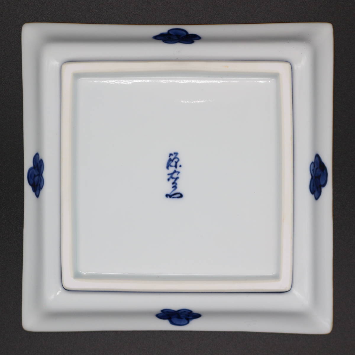  source right ../.. plate / 5 sheets set / old . manner plum ./ blue and white ceramics / angle plate / Arita ./ ceramics and porcelain / small plate / Japanese-style tableware / also box 