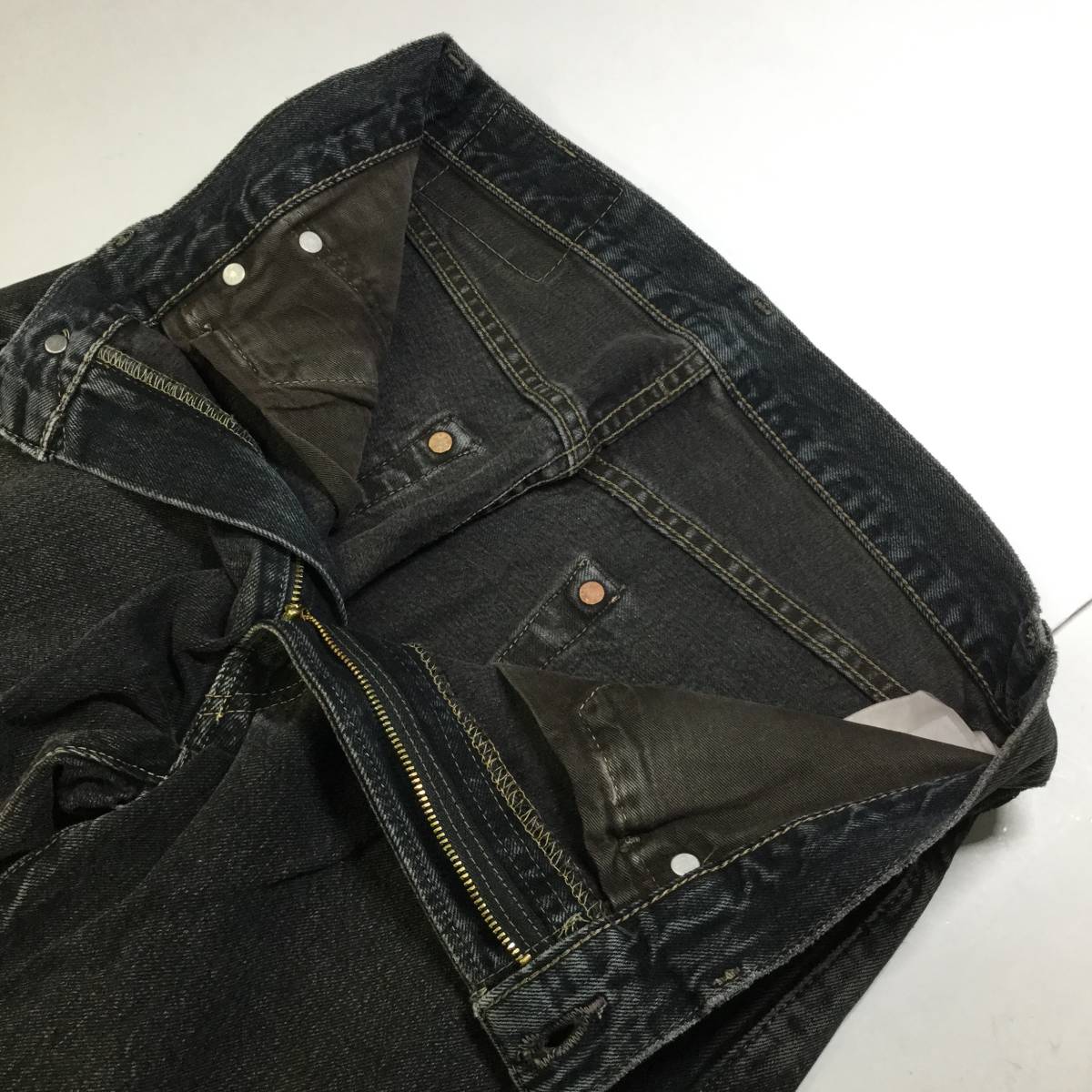 LVC リーバイス 551ZXX W30 デニムパンツ 赤耳 カラーデニム LVC リーバイス 551ZXX W30 デニムパンツ 赤耳 カラーデニム