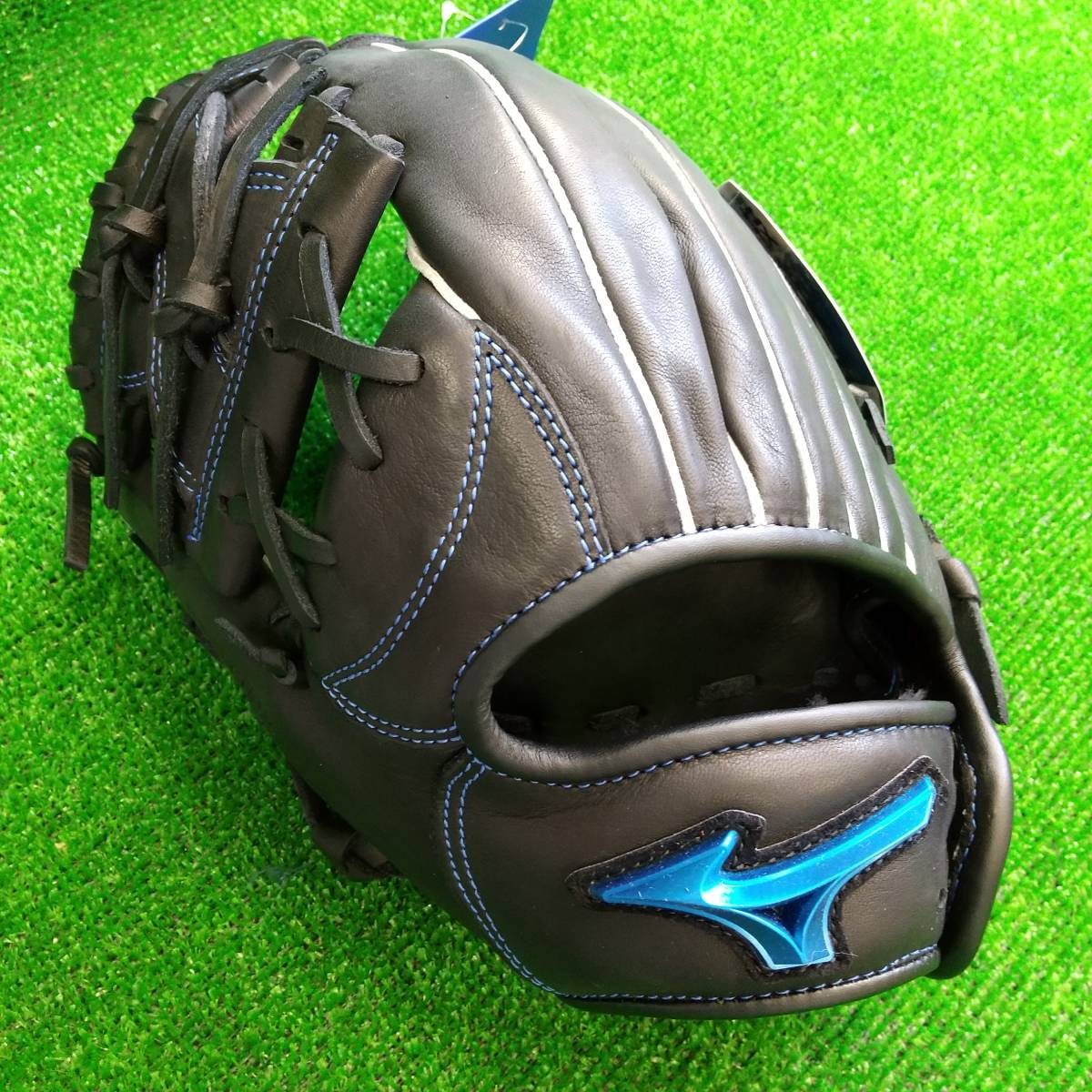新作商品 ミズノ（1AJGY16630-09）少年用軟式野球グローブ 右投げ