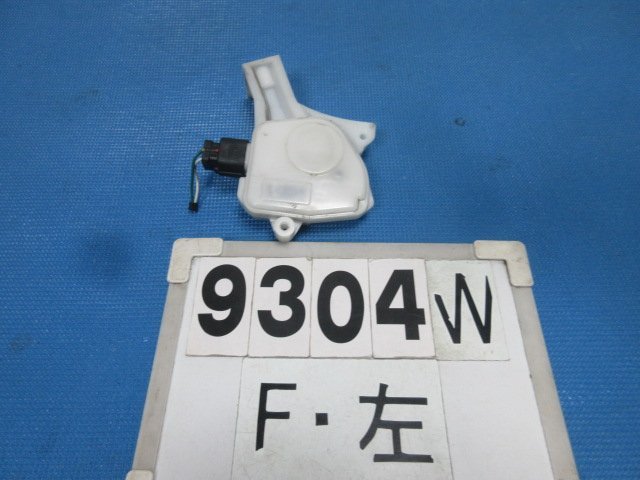 !9304W ekワゴン 前期 82 H82W 純正 フロント 左 ドアロック ソレノイド アクチュエーター モーター 送料520円_画像1