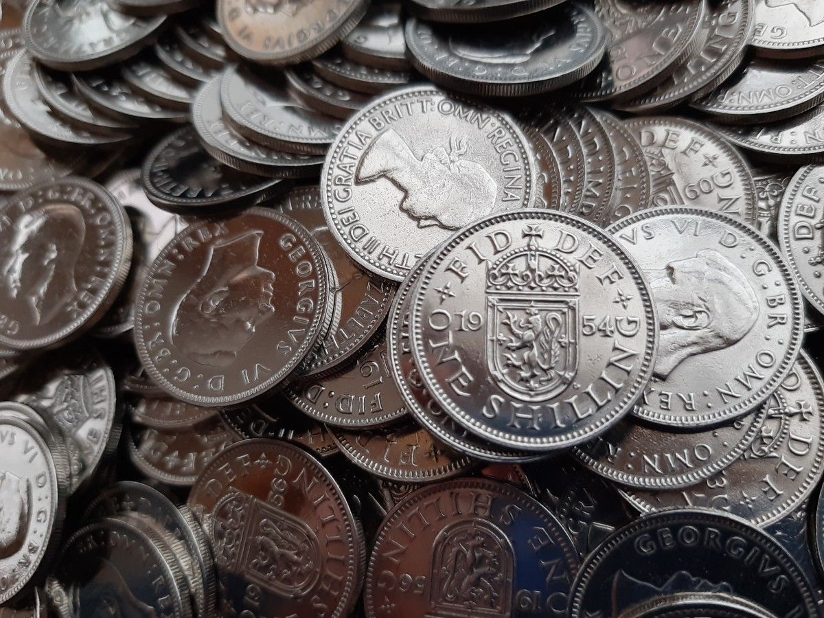 100枚 1947~1966年 イギリス シリング ライオンデザイン コイン 美品 本物綺麗にポリッシュされていてピカピカのコイン
