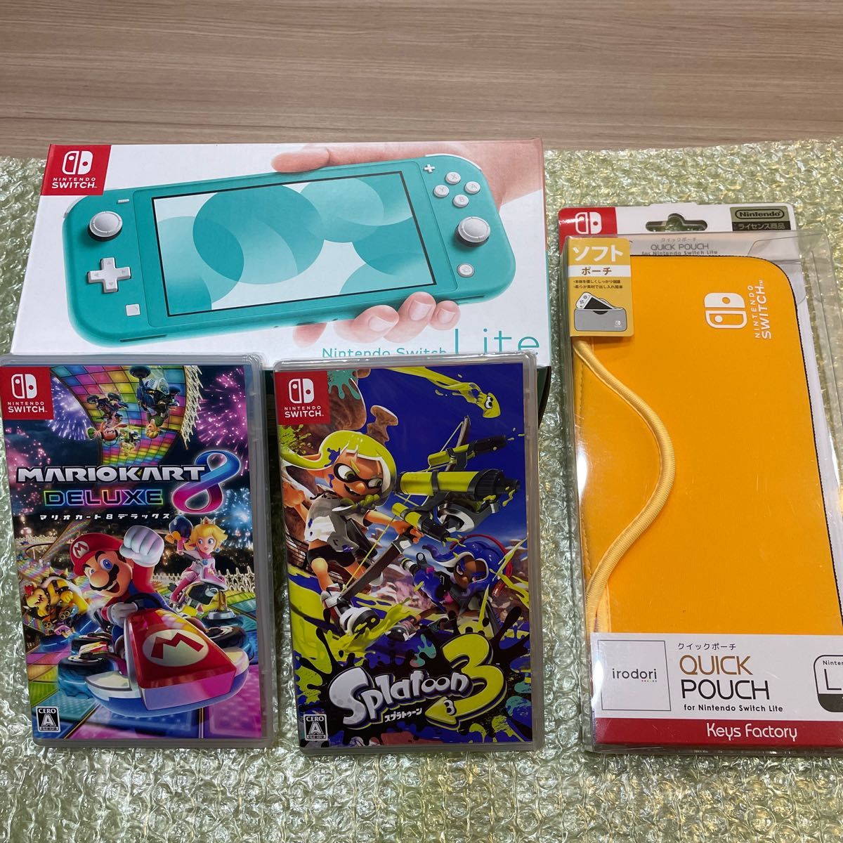 全て新品 スイッチライト Switch Lite ターコイズ ＋ スプラトゥーン3 ＋ マリオカート8 ＋ クイックポーチ