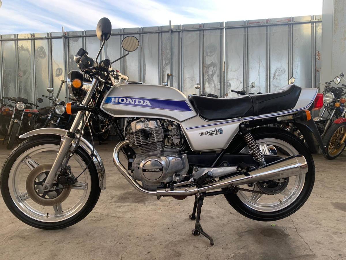 HONDA CB250N ホークlll 旧車絶版車 逆輸入車 ,ホンダ CB400N、CB400F