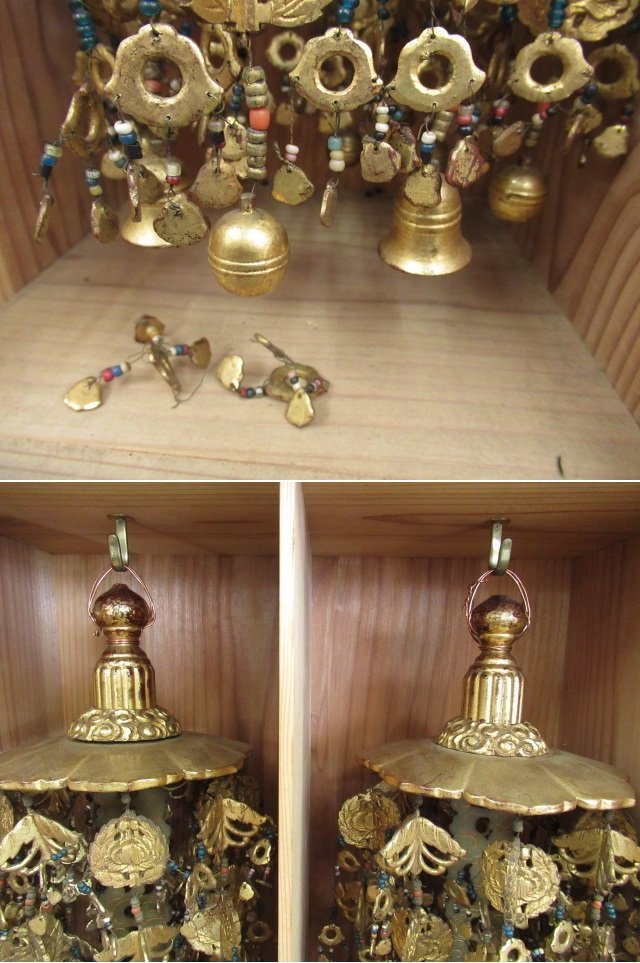 Yahoo!オークション - 【木彫細工・塗金・瓔珞(一対)】時代物 Yahoo!オークション - 【木彫細工・塗金・瓔珞(一対)】時代物