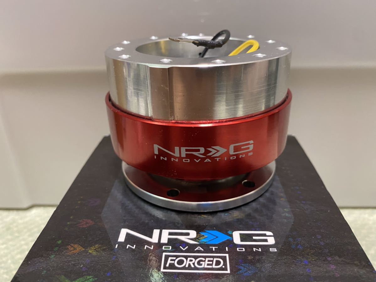 アウトレット 美品 US正規品 NRG クイックリリース 黒 ガンメタ チタン