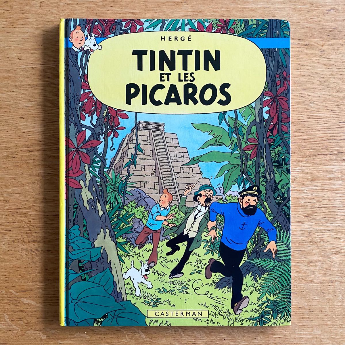 TINTIN ET LES PICAROS/HERGE タンタンとピカロたち/エルジェ 作 洋書 絵本