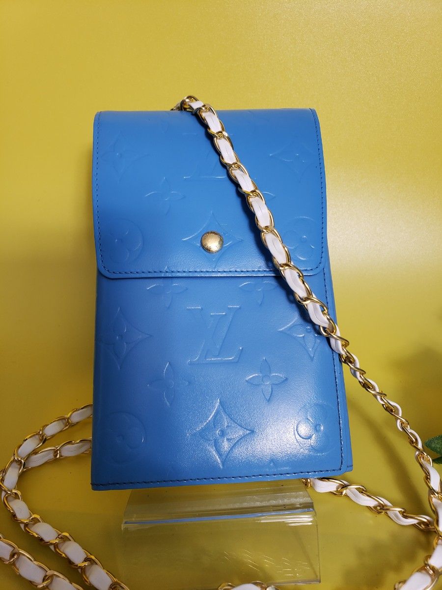 流行りのミニ LOUIS ショルダーバッグ VUITTON LOEWE ルイヴィトン ショルダーウォレット ポシェット ロエベ ウォーカー スカイブルー ヴェルニ モノグラム