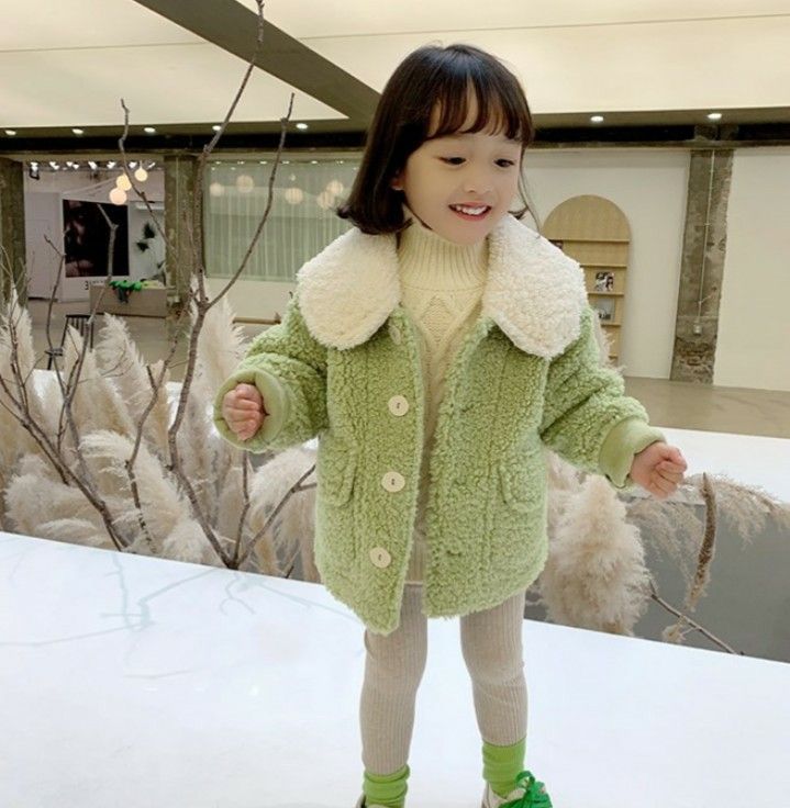 新品 かわいい グリーンのボアコート 130 韓国風 女の子 緑 あったか おしゃれ セレブ風 海外子供服|PayPayフリマ ラスト2点!花柄刺繍 ニットベスト カーディガン 韓国子供服 秋冬