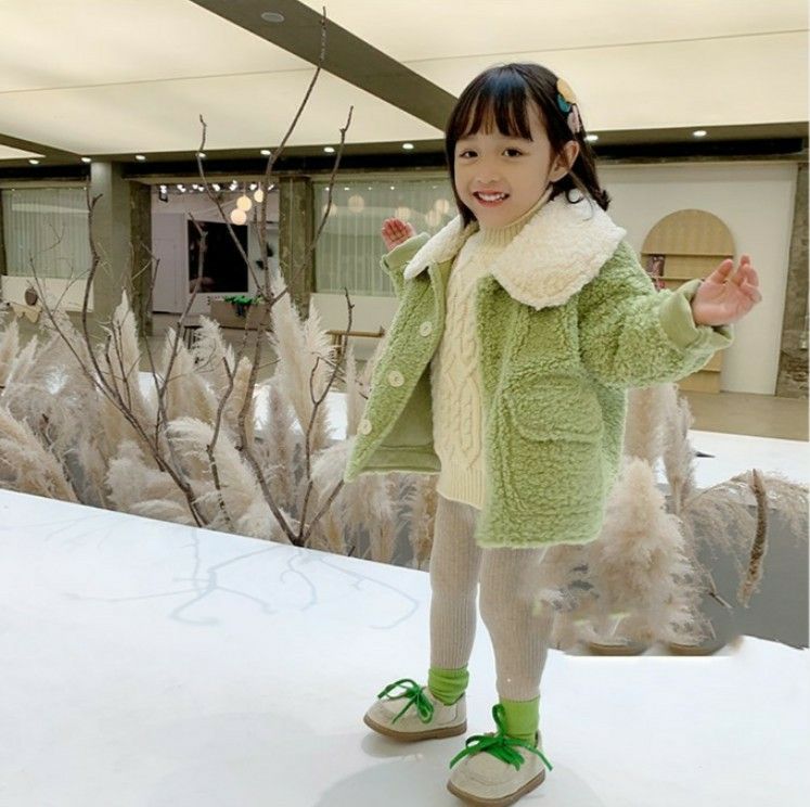 Paypayフリマ 新品 かわいい グリーンのボアコート 130 韓国風 女の子 緑 あったか おしゃれ セレブ風 海外子供服 Paypayフリマ 新品 かわいい グリーンのボアコート 130 韓国風 女の子 緑 あったか おしゃれ セレブ風 海外子供服