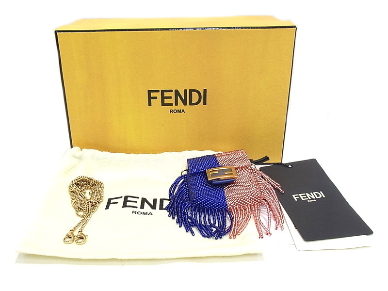 フェンディ FENDI ピコバケット ビーズ チャーム イヤフォンケース 小物入れ ブルー×ピンク チェーン付き【未使用品】【極上美品】_画像4