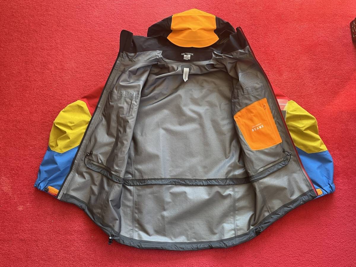 タグ付きカナダ製【ARC'TERYX×BEAMS】35th別注 Theta SV US S JP タグ付きカナダ製【ARC'TERYX×BEAMS】35th別注 Theta SV US S JP