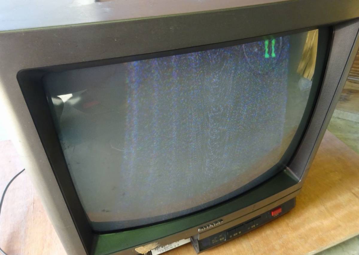 □ジャンク 昭和家電 シャープ14C-S14S ブラウン管テレビ CRT □ジャンク 昭和家電 シャープ14C-S14S ブラウン管テレビ CRT