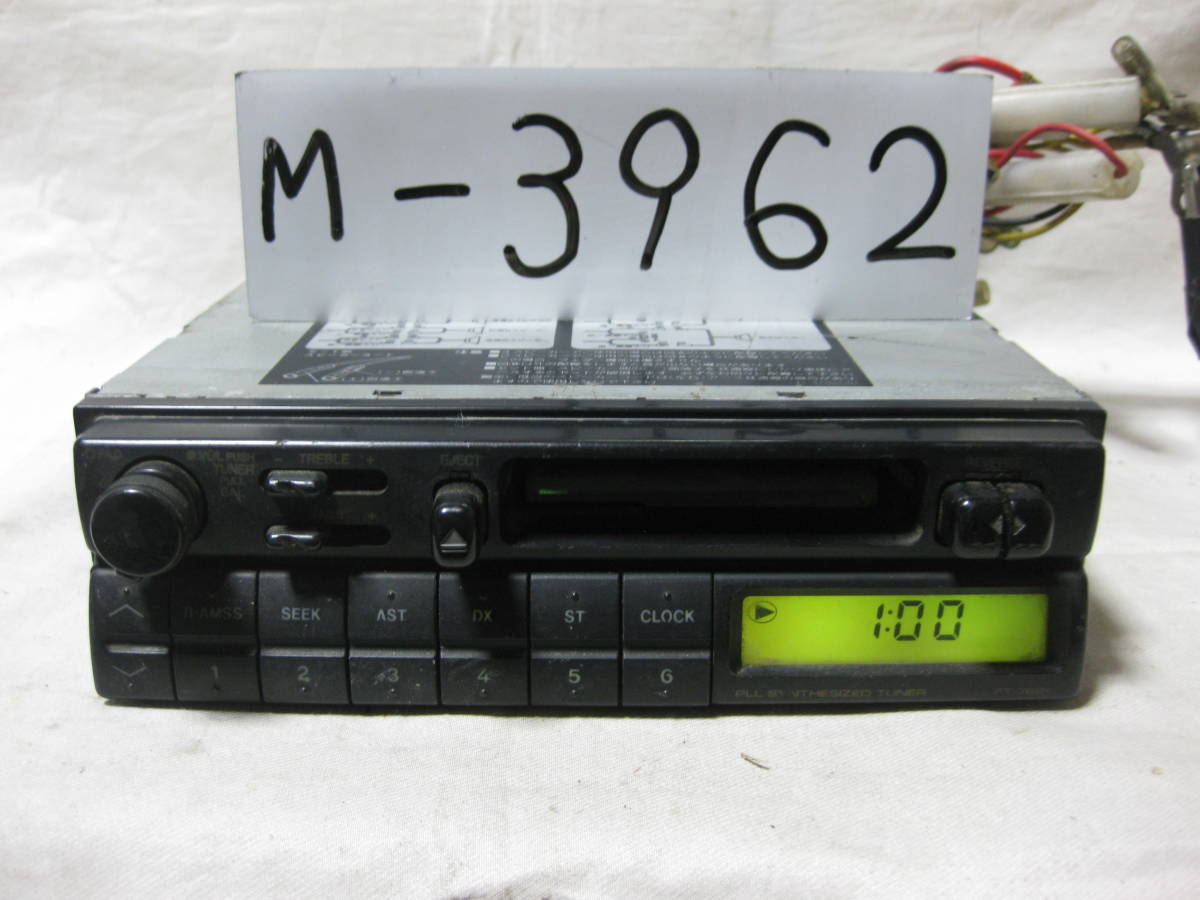 M-3962　SANYO　サンヨー　FT-7821　1Dサイズ　カセットデッキ　テープデッキ　故障品_画像1
