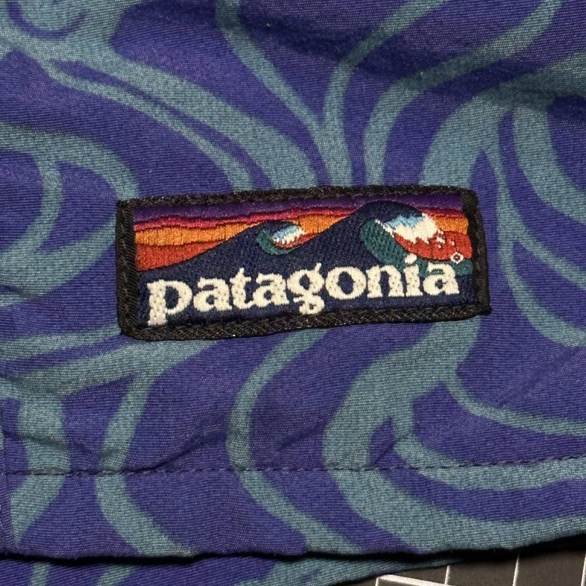 90s・波タグ『 パタゴニア 』リバーショーツ 波柄 うずまき 90s・波タグ『 パタゴニア 』リバーショーツ 波柄 うずまき