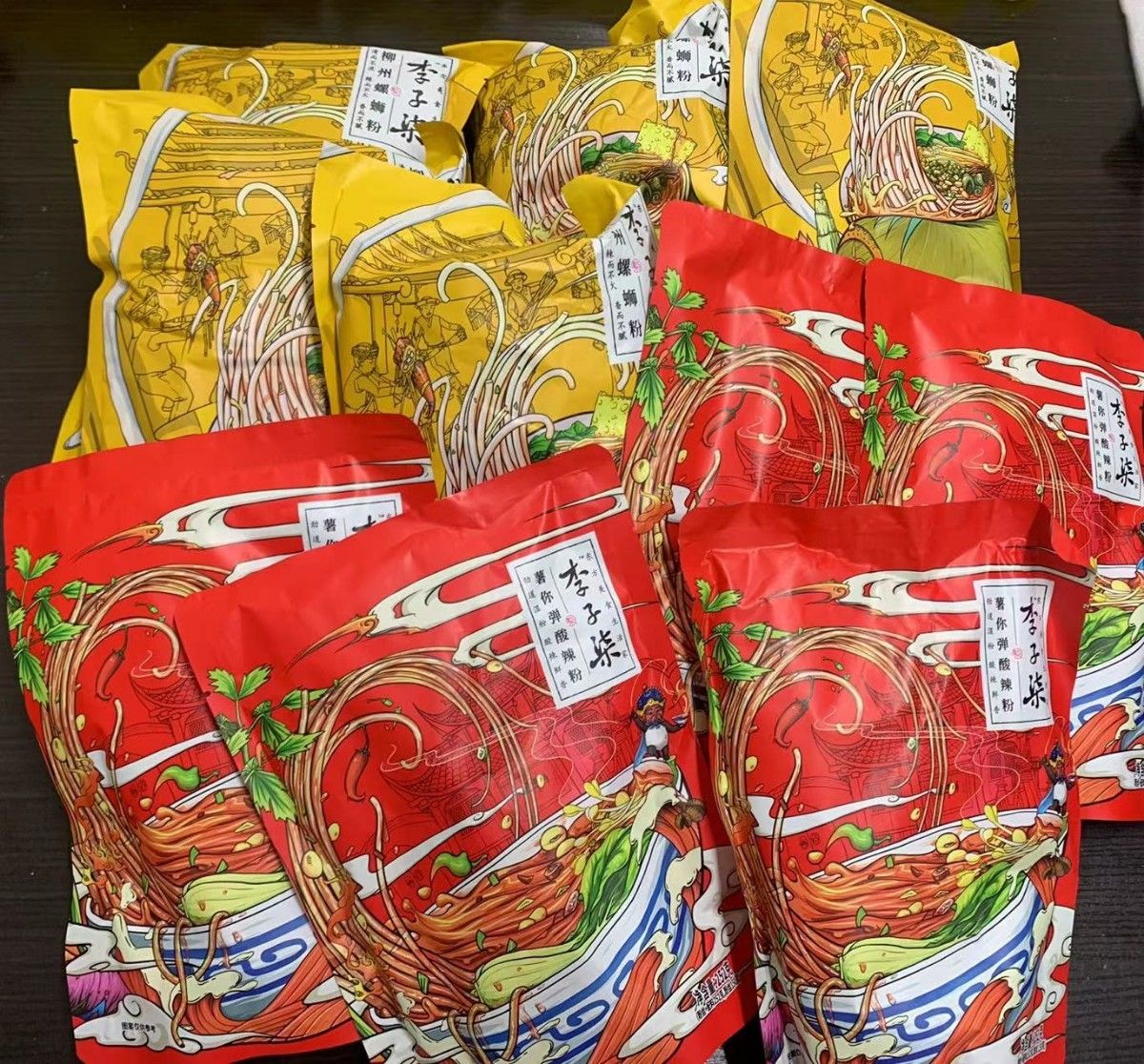 春色3カラー✧ 10パックセット 李子柒螺蛳粉 5パック× 江西南昌拌粉 5パック - 通販 - motelparati.com.br