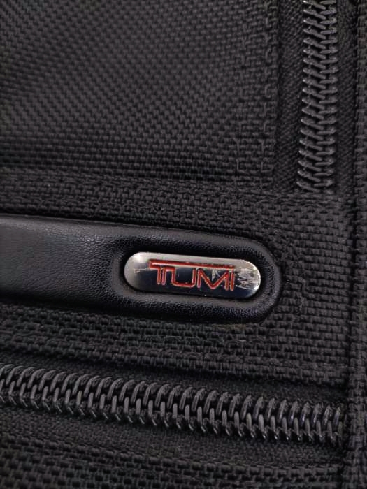 トゥミ TUMI ビジネスバッグメンズ 2WAY ショルダーバッグ 黒系 中古 古着 1318_画像3